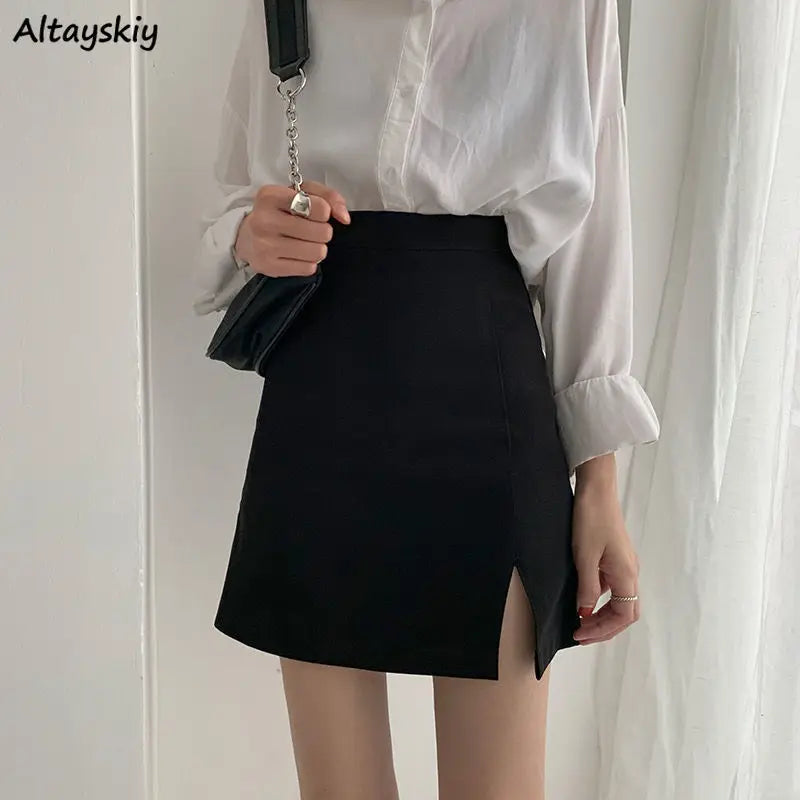 Skirts Women Solid Mini Slim Black Side-Slit Sexy All-Match Fashionable Elegant Simple Female Chic Streetwear A-Line above Knee